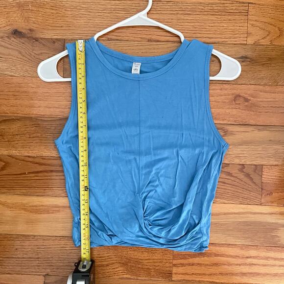 Alo Yoga Cover Tank Womens XS Blue Cropped Twist Front Stretch Soft Sleeveless - Picture 7 of 7